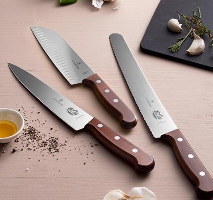 Konserwacja noży z drewnianymi uchwytami